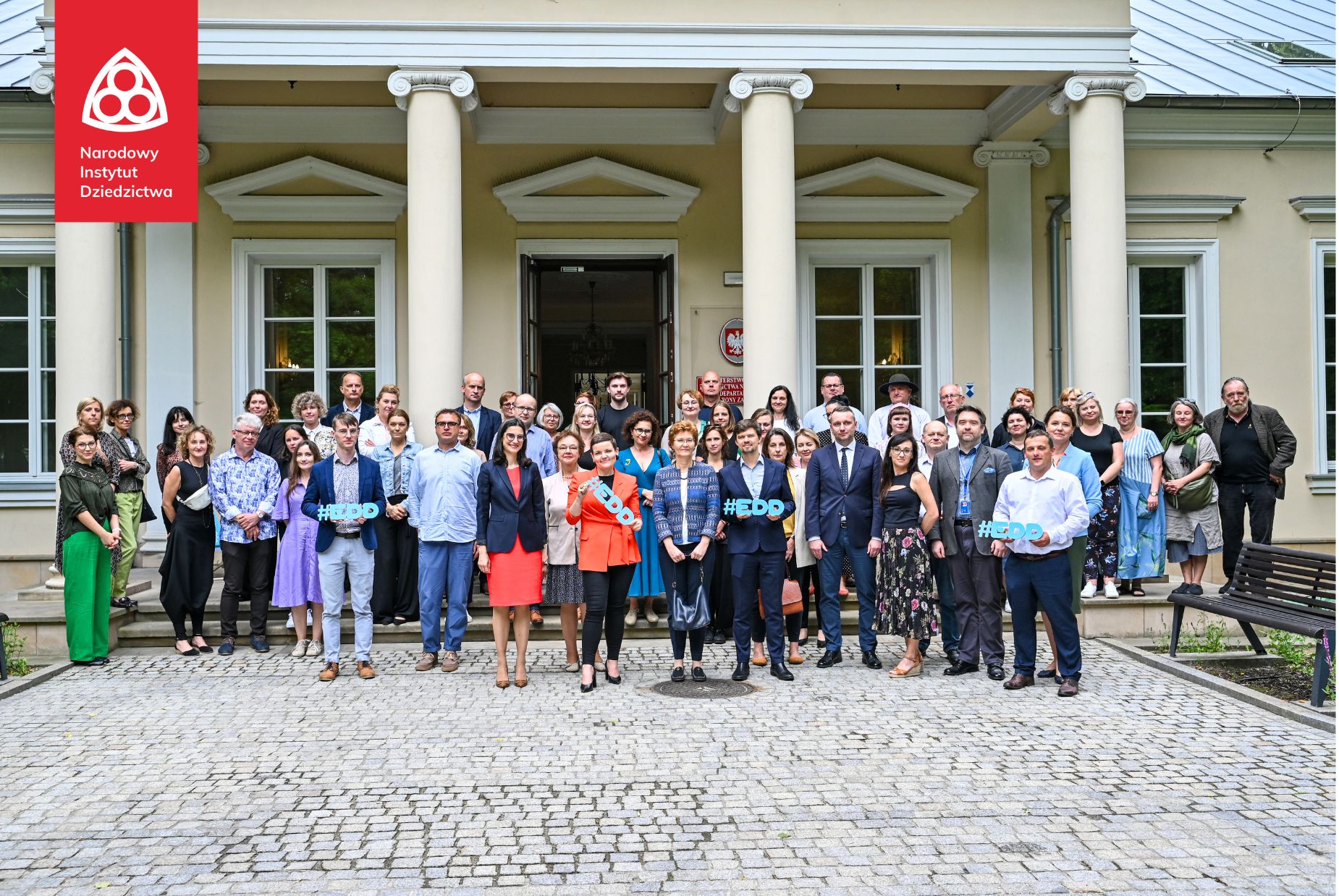 uczestnicy spotkania koordynatorów regionalnych EDD oraz przedstawicieli szlaków kulturowych Rady Europy i krajowych szlaków kulturowych